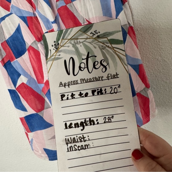 Abstract Patterned Short Sleeve Tee Casual Crewneck Lightweight Top 1X Plus - Picture 12 of 12